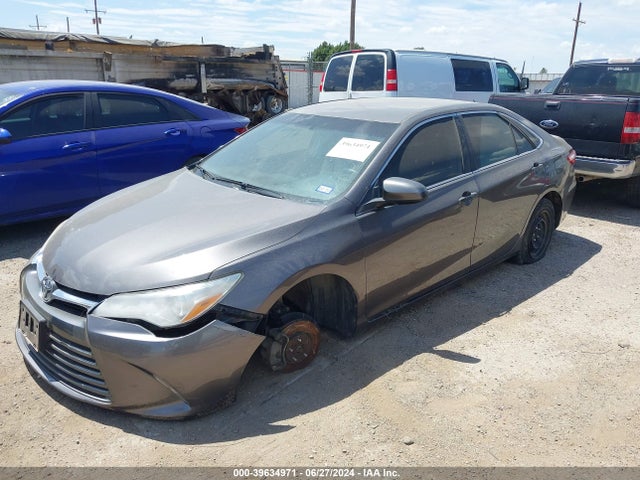 Toyota CAMRY LE 2017 4T1BF1FK7HU722460 Image 2