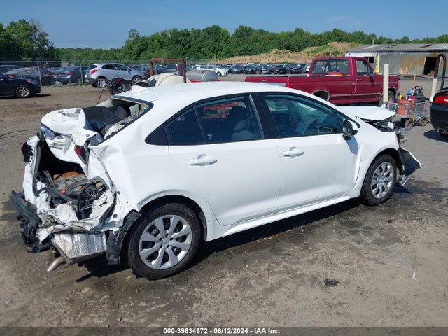 Toyota COROLLA LE 2021 5YFEPMAE4MP244684 Image 4
