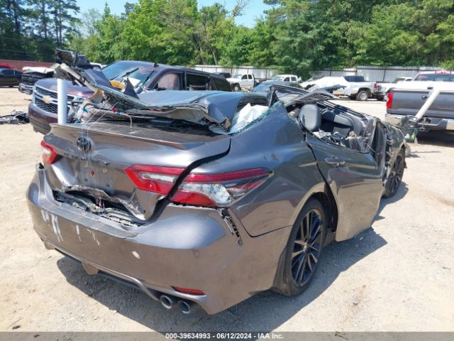 4T1K61AK4NU030000 Toyota CAMRY XSE