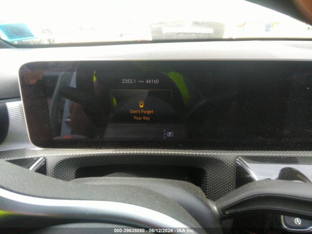 W1K3G4FB3LW043084 Mercedes-Benz A 220 4matic