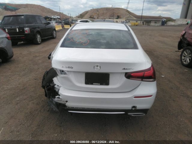 W1K3G4FB3LW043084 Mercedes-Benz A 220 4matic