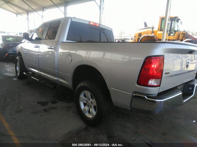 1C6RR6GG1JS114542 RAM 1500 Slt Quad Cab 4x2 6'4 Box