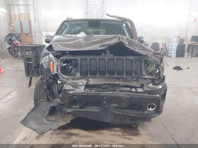 ZACNJBBBXKPK01900 Jeep Renegade Altitude 4x4