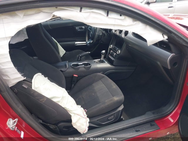 Ford Mustang Ecoboost Fastback 2020 1FA6P8TH9L5103775 Image 5