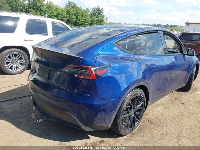 7SAYGDEFXNF308131 Tesla Model Y Performance Dual Motor All-wheel Drive