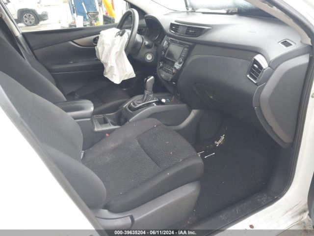 JN1BJ1CP6KW217642 Nissan Rogue Sport S