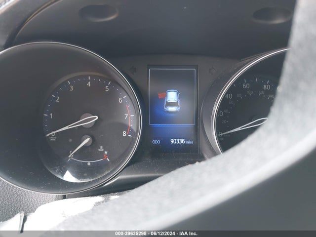 Toyota C-HR XLE 2018 NMTKHMBX8JR012686 Image 7