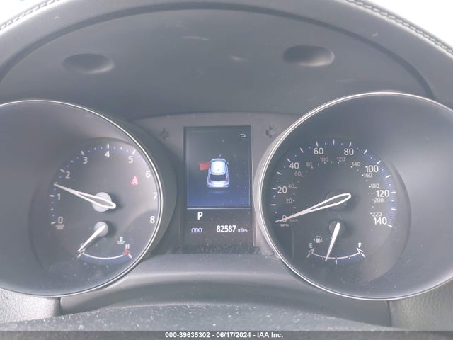 Toyota C-HR XLE 2019 JTNKHMBX6K1032981 Image 15