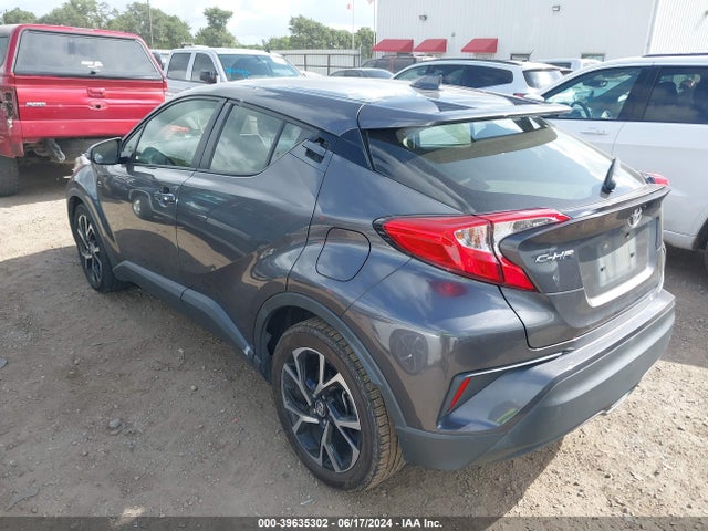 Toyota C-HR XLE 2019 JTNKHMBX6K1032981 Image 3