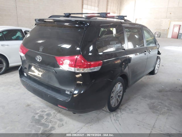 Toyota Sienna Xle 7 Passenger 2014 5TDDK3DC5ES073709 Image 4