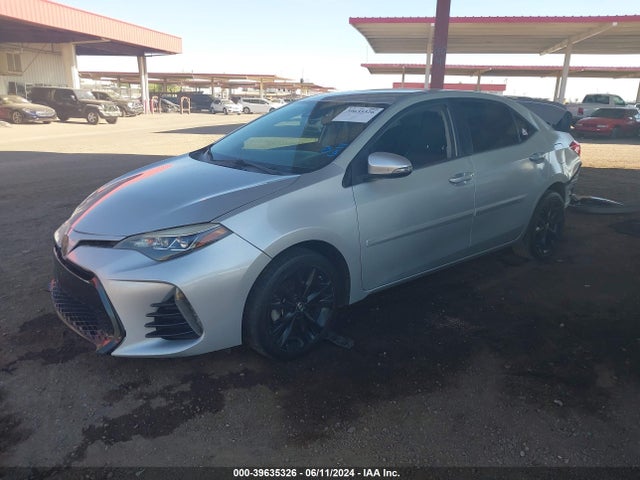 Toyota COROLLA SE 2017 2T1BURHE3HC850160 Image 2