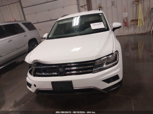 3VV2B7AX7JM119834 Volkswagen Tiguan 2.0t Se/2.0t Sel