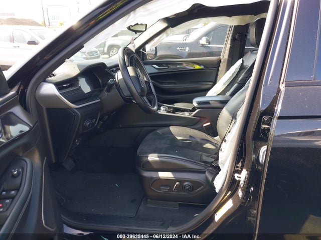 1C4RJJAG7M8152645 Jeep Grand Cherokee L Altitude 4x2