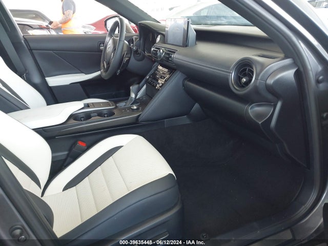 JTHGZ1B25R5073890 Lexus Is 350 F Sport