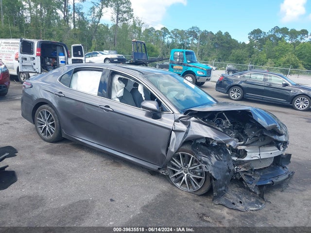 Toyota CAMRY XLE 2022 4T1F11AK6NU003610 main image