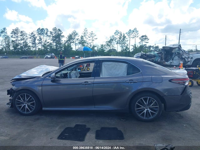 Toyota CAMRY XLE 2022 4T1F11AK6NU003610 Image 15