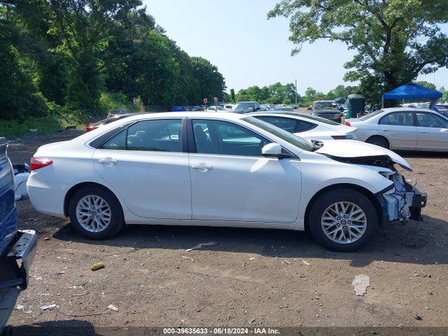Toyota CAMRY LE 2017 4T1BF1FK4HU624034 Image 13