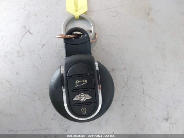 WMWLN5C5XG2B28604 Mini Clubman Cooper