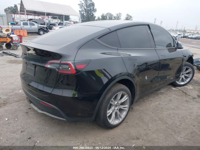 7SAYGDED1RF033785 Tesla Model Y Rwd