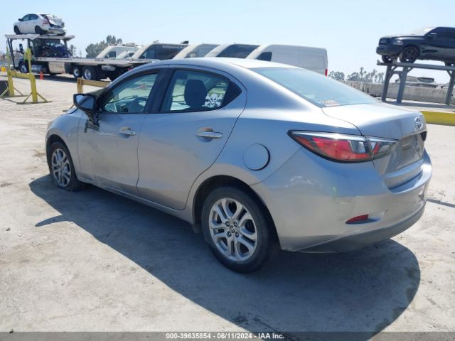 3MYDLBZV5GY137522 Scion IA