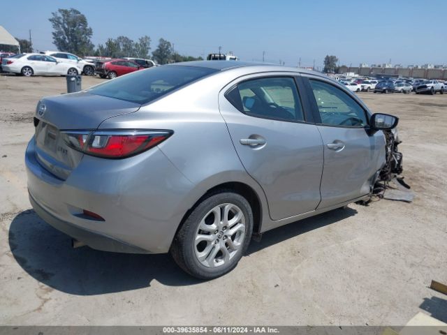 3MYDLBZV5GY137522 Scion IA