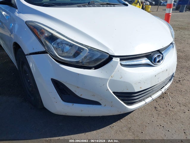 Hyundai ELANTRA SE 2015 5NPDH4AE3FH637715 Image 16