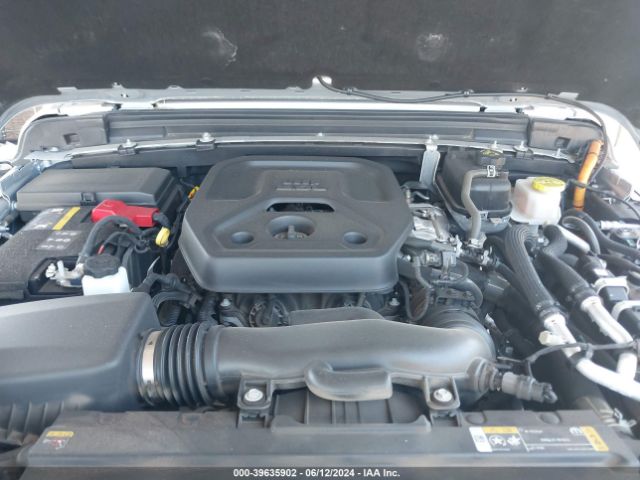 1C4JJXP6XPW556134 Jeep Wrangler 4xe Sahara 4x4