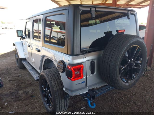1C4JJXP6XPW556134 Jeep Wrangler 4xe Sahara 4x4