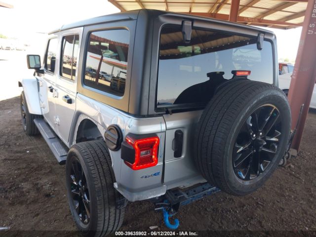 1C4JJXP6XPW556134 Jeep Wrangler 4xe Sahara 4x4