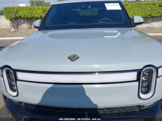 Rivian R1t Adventure Quad Motor Large Pack 2024 7FCTGAAA0RN033807 Image 10