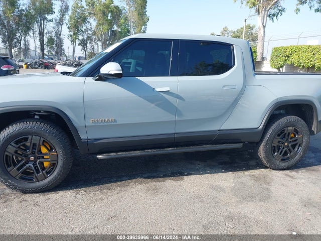 Rivian R1t Adventure Quad Motor Large Pack 2024 7FCTGAAA0RN033807 Image 14