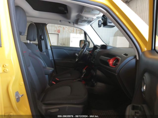 ZACCJBCT9GPD16285 Jeep Renegade Trailhawk