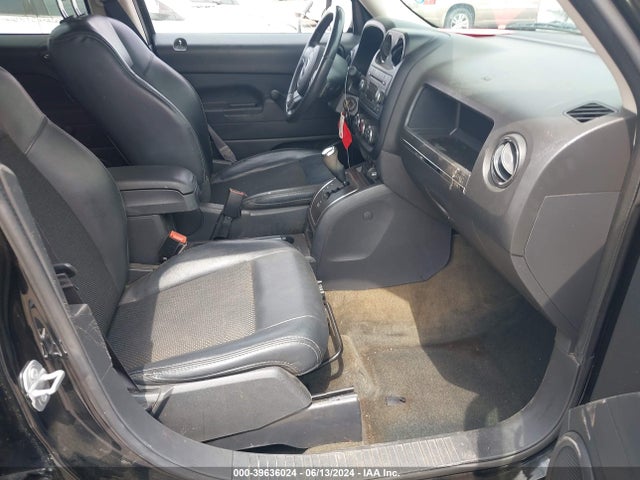 1C4NJPBA5GD787936 Jeep Patriot Sport Se