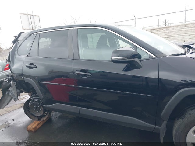 Toyota RAV4 LE 2022 2T3K1RFV8NC189921 Image 13