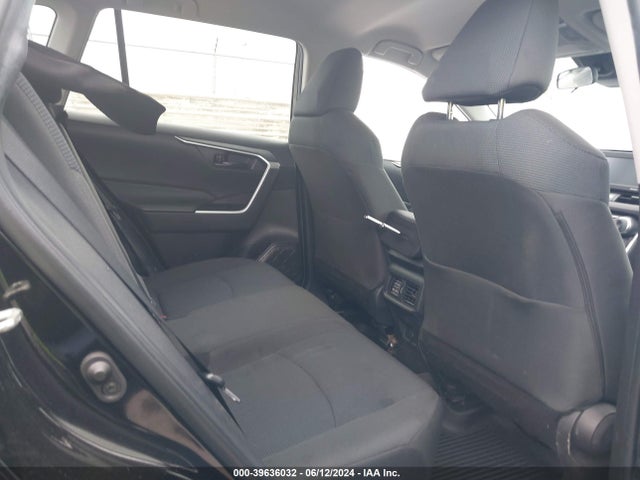 Toyota RAV4 LE 2022 2T3K1RFV8NC189921 Image 8