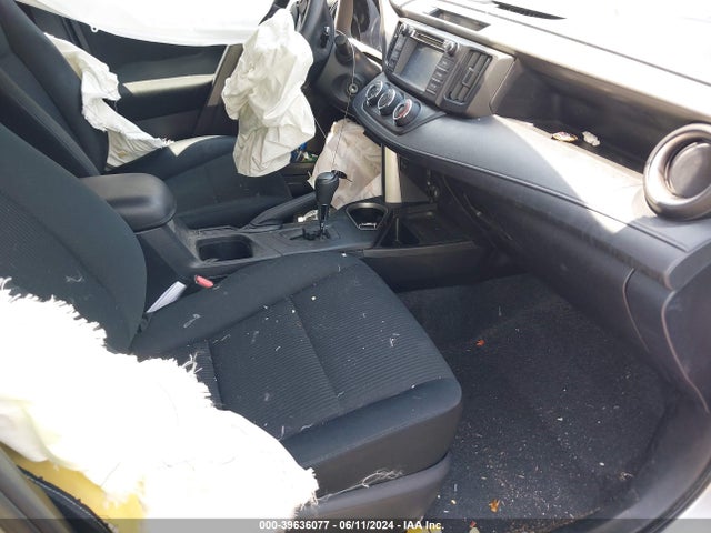 Toyota RAV4 LE 2016 2T3ZFREV0GW241206 Image 5