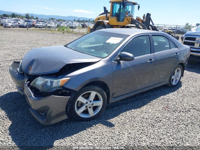 Toyota CAMRY SE 2014 4T1BF1FK2EU841870 Image 2