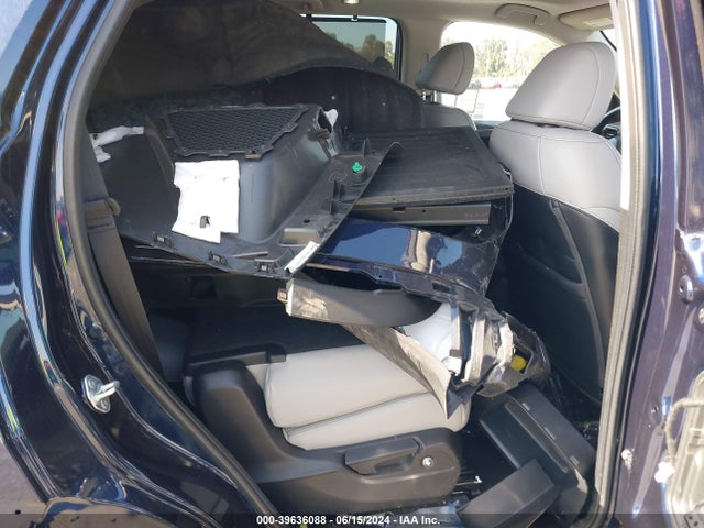 Honda Pilot 2wd Touring 2023 5FNYG2H72PB005630 Image 8