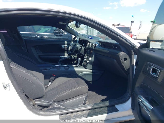 Ford Mustang Ecoboost Fastback 2020 1FA6P8TH3L5154639 Image 5
