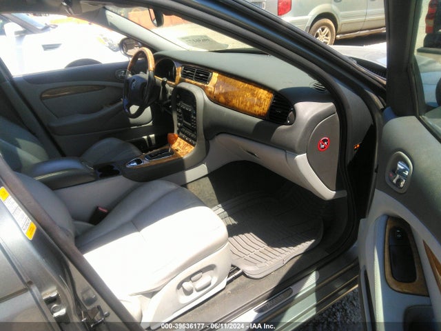 2005 JAGUAR S-TYPE SAJWA01UX5HN30107 Photo 4