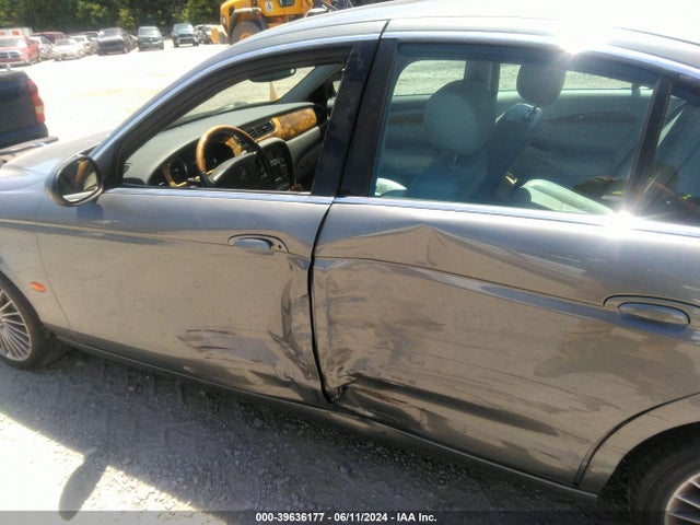 2005 JAGUAR S-TYPE SAJWA01UX5HN30107 Photo 5