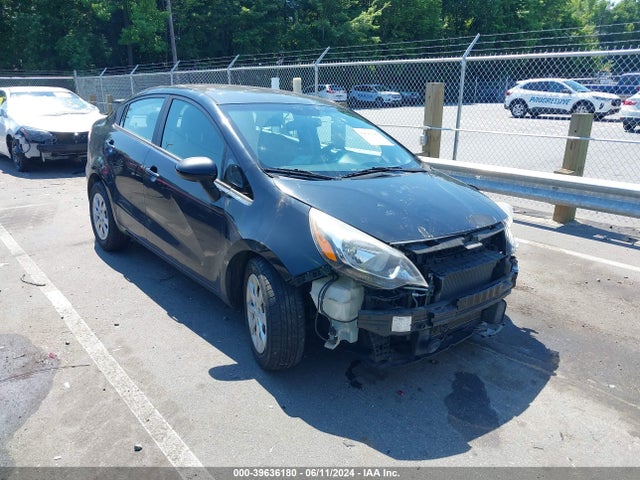 2017 KNADM4A30H6044897 main image