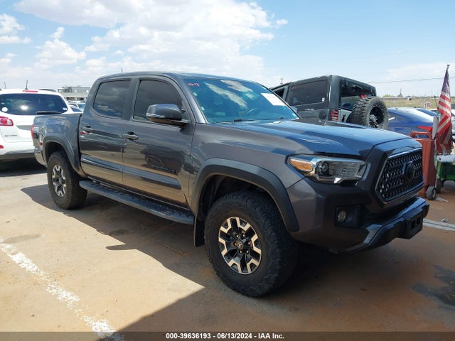 Toyota Tacoma Trd Off Road 2018 5TFCZ5AN7JX140582 головне зображення