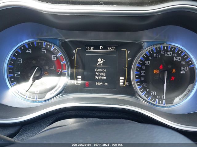 1C3CCCFB5FN734857 Chrysler 200 LX