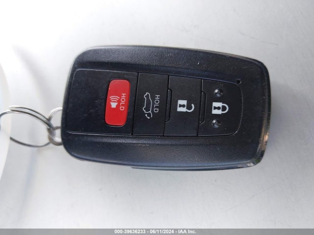 Toyota Rav4 Xle Premium 2023 JTMC1RFV3PD102350 Image 11