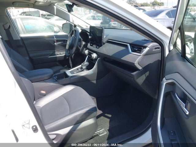 Toyota Rav4 Xle Premium 2023 JTMC1RFV3PD102350 Image 5