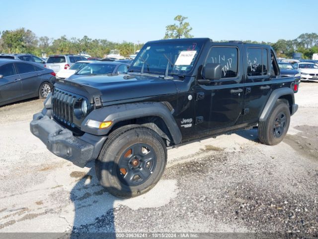 1C4HJXDG6JW303606 Jeep Wrangler Unlimited Sport 4x4