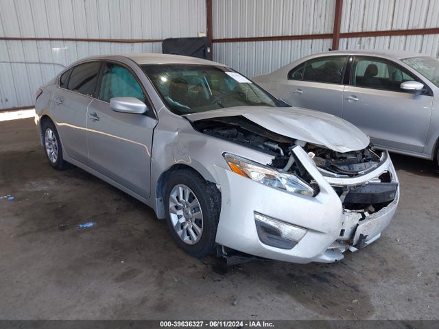 Nissan Altima 2.5 S 2015 1N4AL3APXFC291936 Image 1