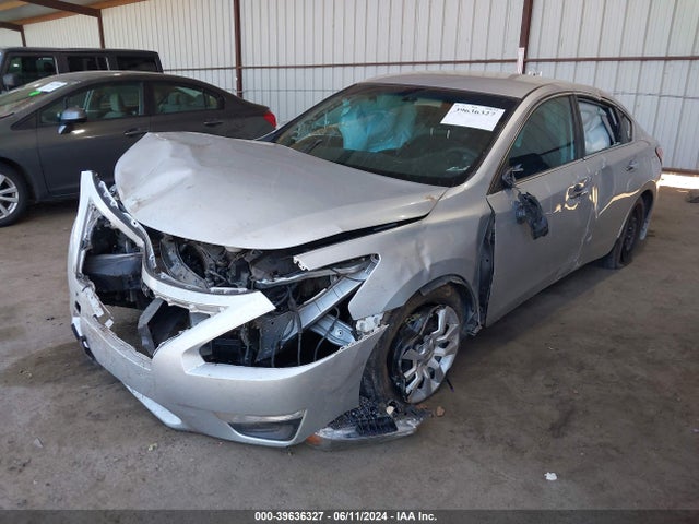 Nissan Altima 2.5 S 2015 1N4AL3APXFC291936 Image 2