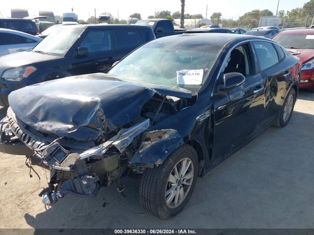 KIA Optima Lx 2016 5XXGT4L36GG030387 Image 2